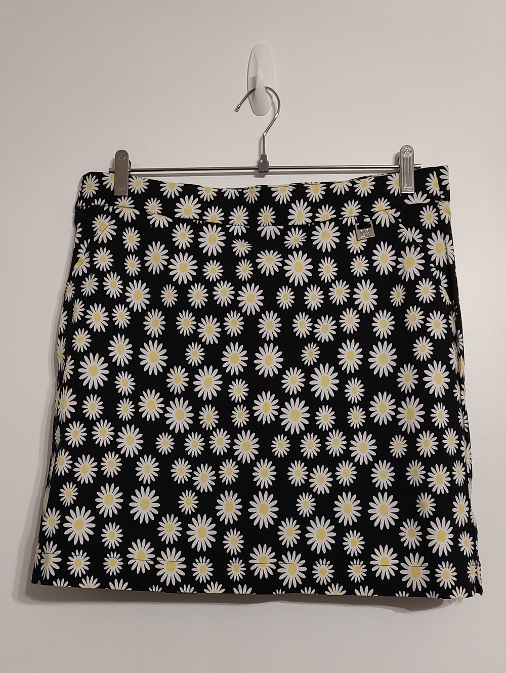 Rafaella Black Mini Skirt with White & Yellow Daisy Print